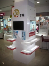 包柱展示座 